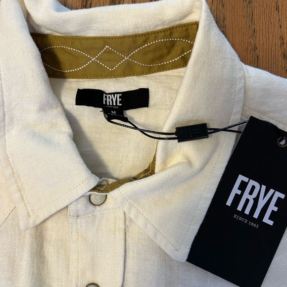 NWT Frye Men’s button down shirt - Picture 3 of 6